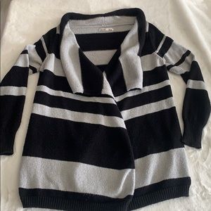 Women’s Old Navy Sweater